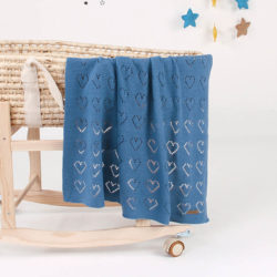 MIMIO Dětská deka z organické bavlny LOVE - Modrá