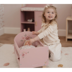 LITTLE DUTCH Postýlka pro panenky dřevěná s peřinkou – PINK